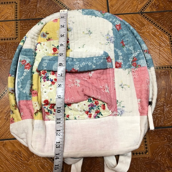 Loveshackfancy Mini Patchwork Bookbag - Picture 3 of 4